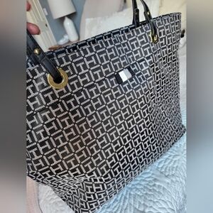 Tommy Hilfiger Black and White Geometric Tote